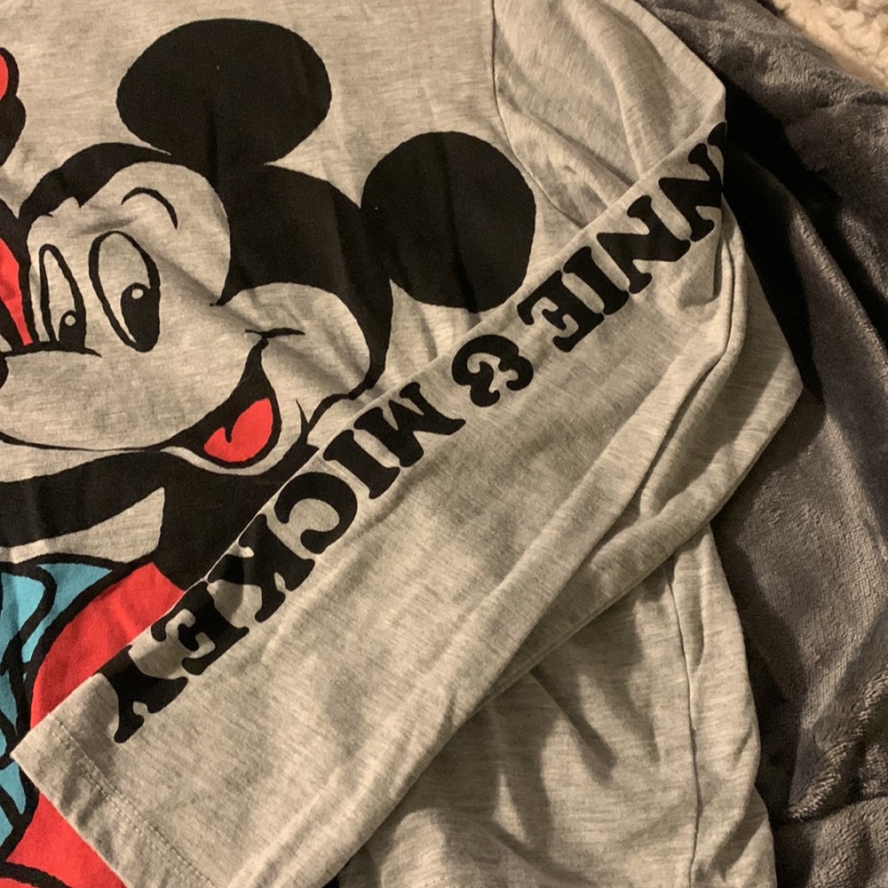 minnie and mickey shirt - Picture 3 of 4